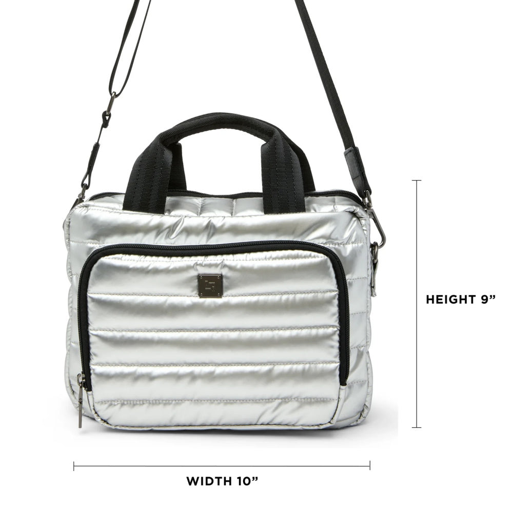 STOWAWAY TOILETRY CASE