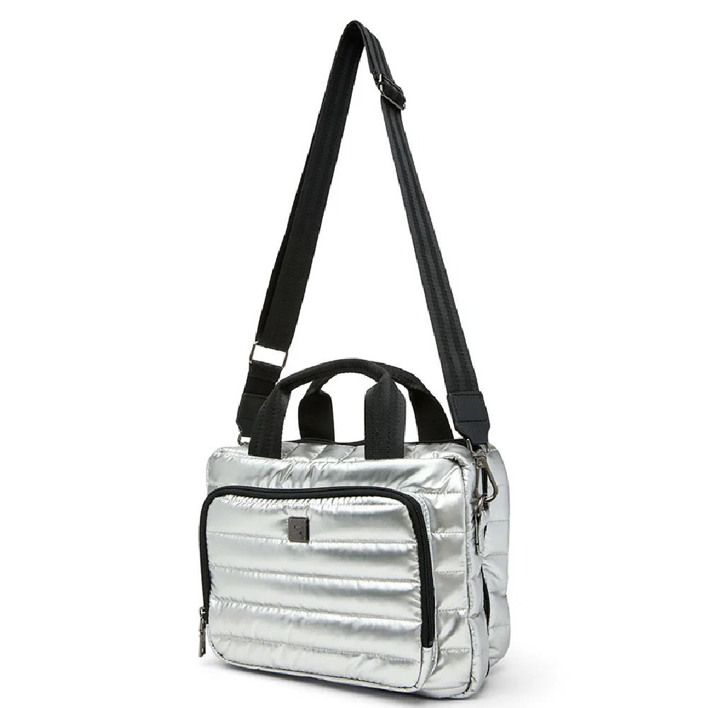 STOWAWAY TOILETRY CASE