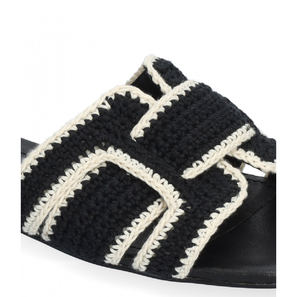 HOLLY FLAT SANDAL