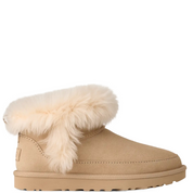 CLASSIC ULTRA MINI CHALET