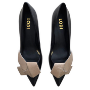 BLACK AND TAUPE HEEL