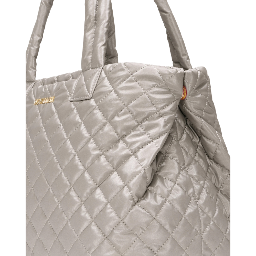 SABLE PEARL METALLIC MEDIUM TOTE