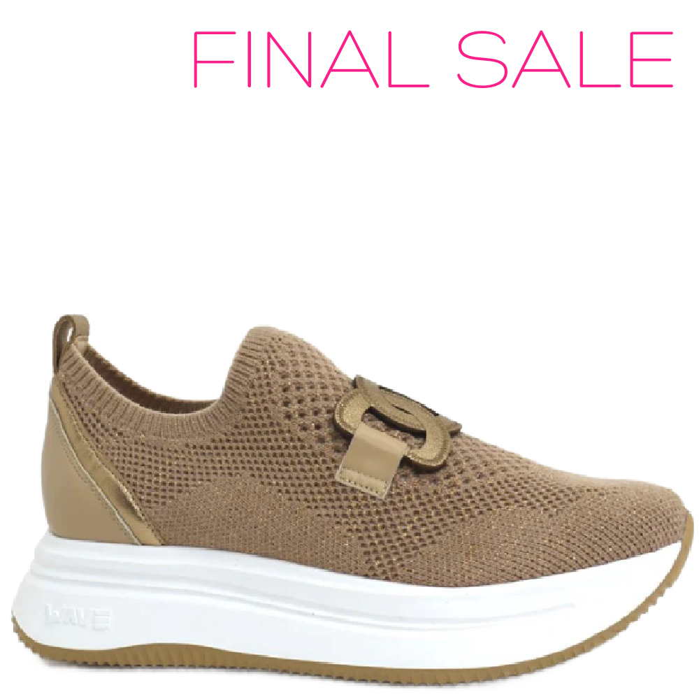 OUTLETSTOCK_94.png