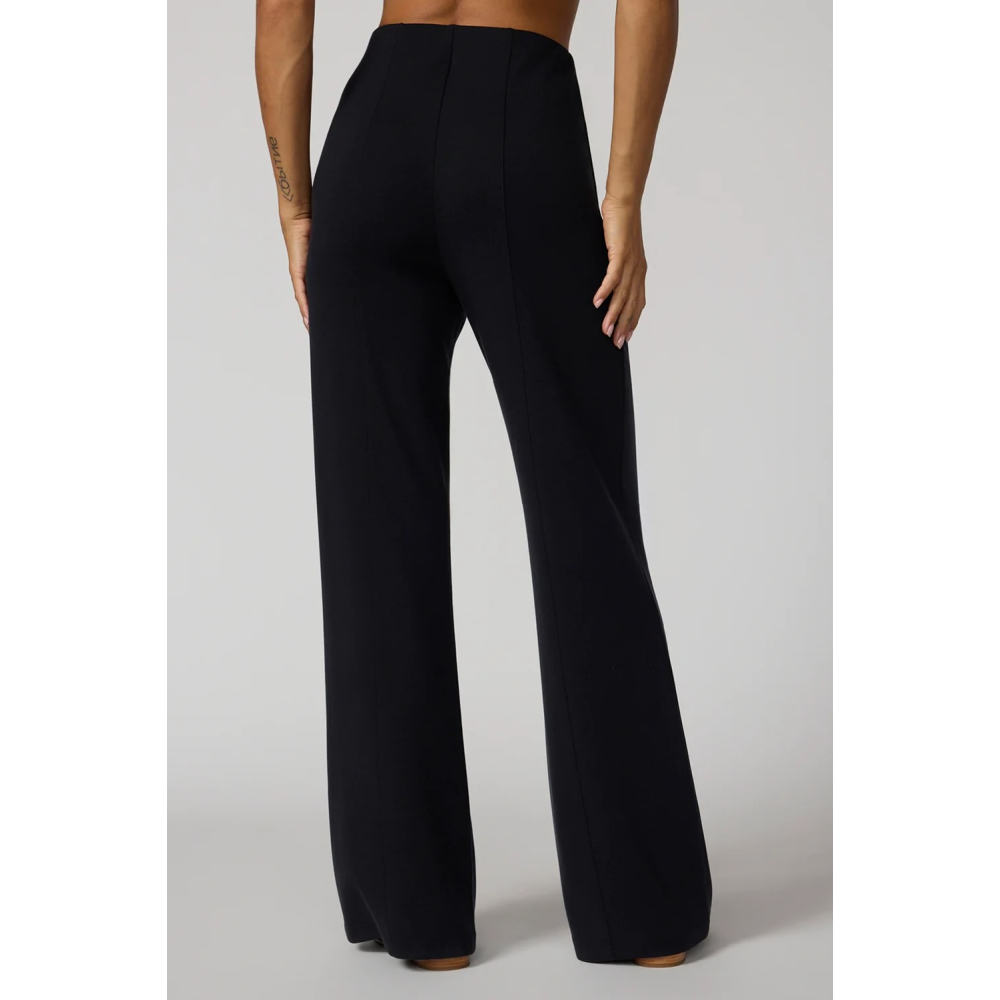 PERFORMANCE WIDE LEG PANT