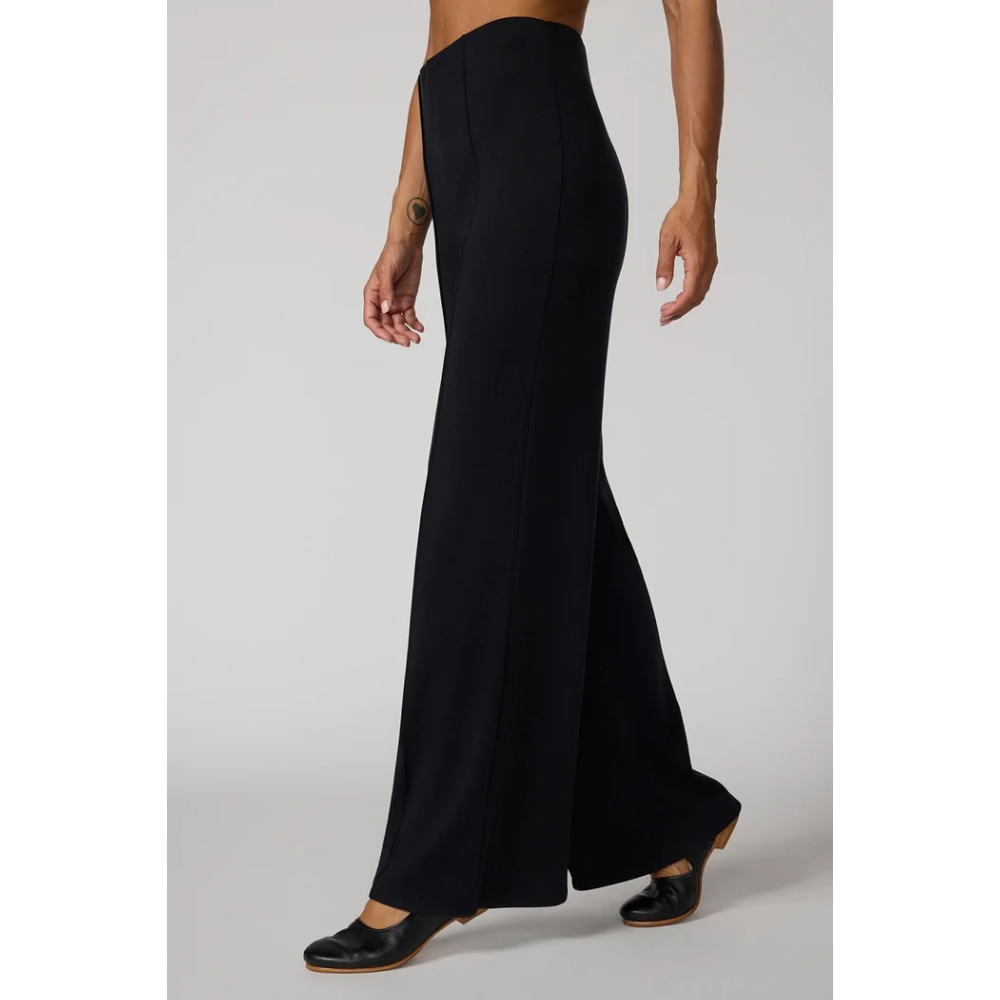 PERFORMANCE WIDE LEG PANT