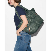 JUNIPER MEDIUM METRO TRAVEL TOTE