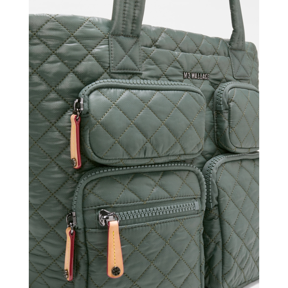 JUNIPER MEDIUM METRO TRAVEL TOTE
