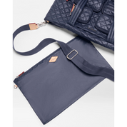 NAVY MEDIUM METRO TRAVEL TOTE