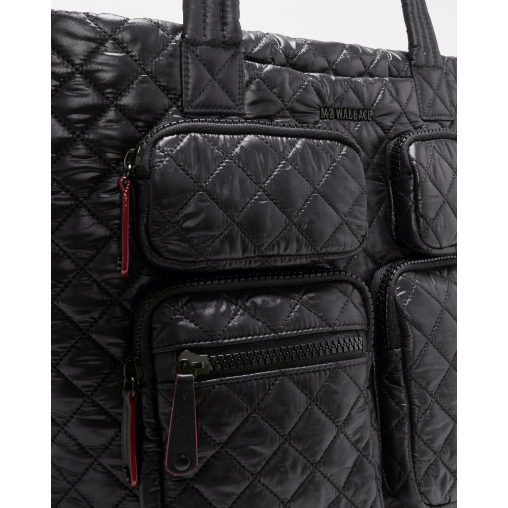 BLACK MEDIUM METRO TRAVEL TOTE