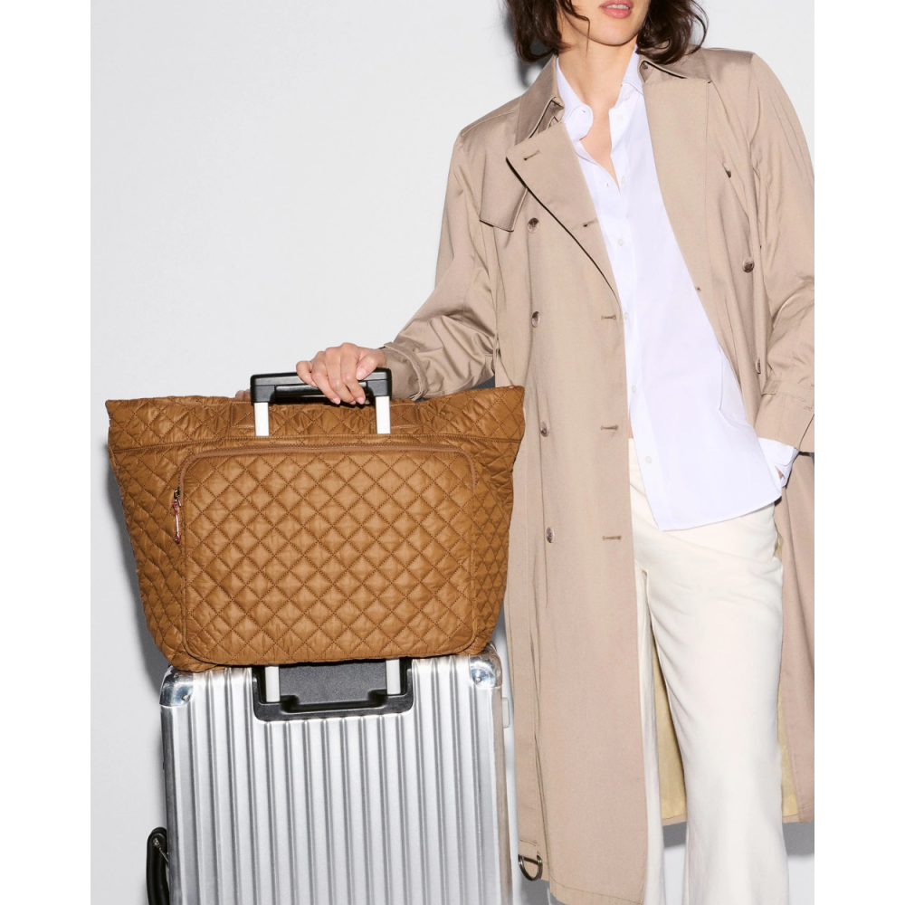 LARGE METRO TRAVEL TOTE COGNAC