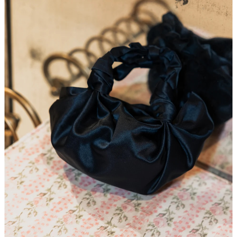 SILK KNOT BAG NAVY