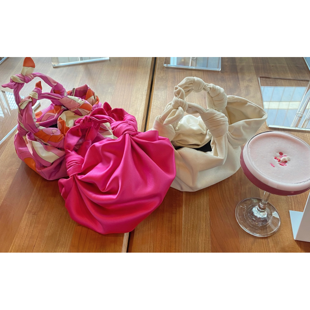 SILK KNOT BAG FUSHIA