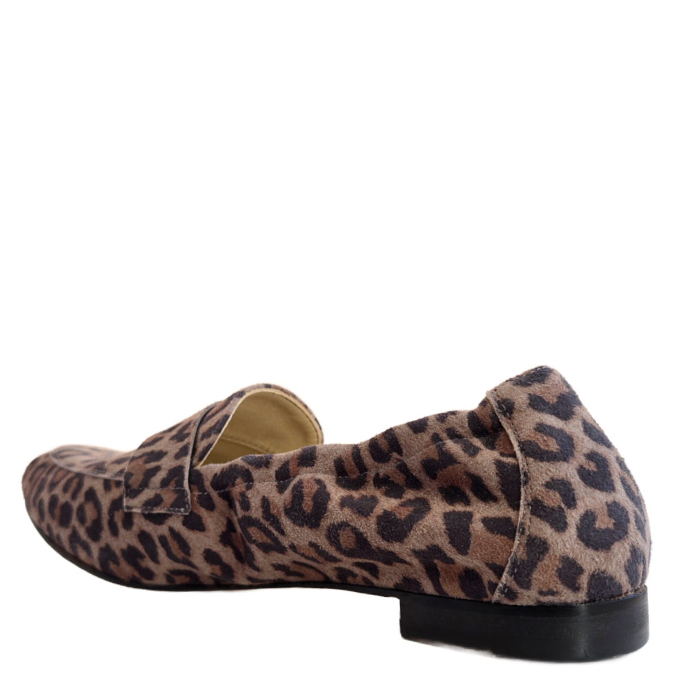 235095 LEOPARD