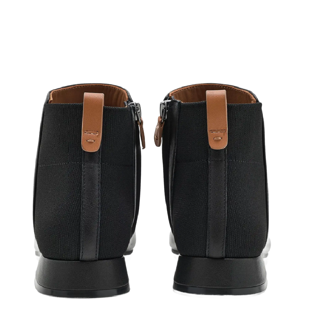 PORT BLACK
