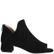 VANEZA BLACK