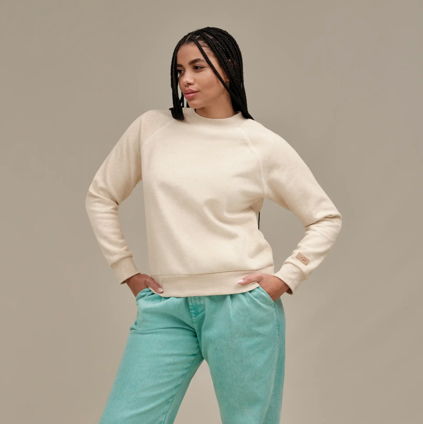 ALL GENDER CLASSIC CREWNECK SAND