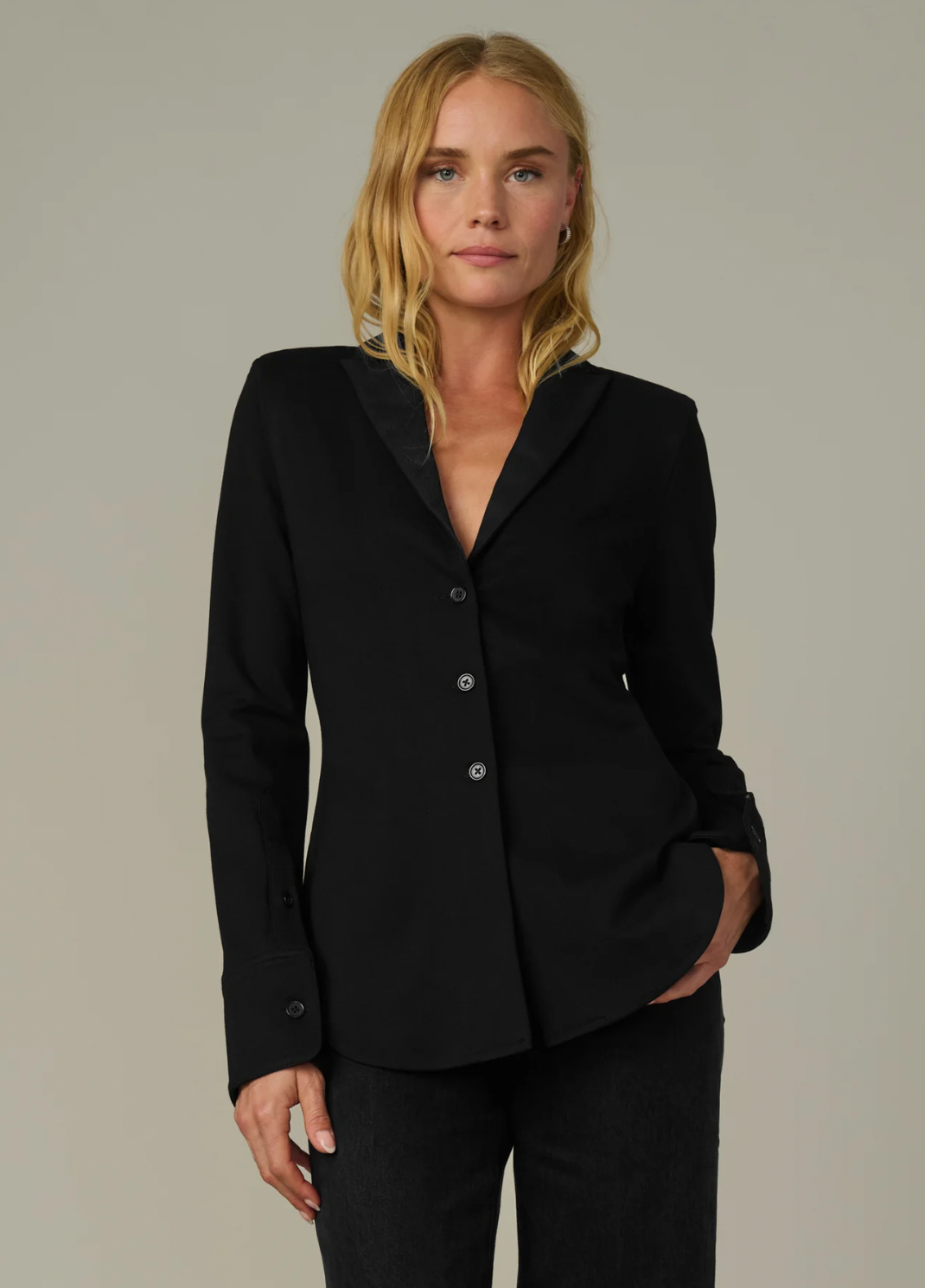 THE CLARA CINCHED BLAZER BLACK