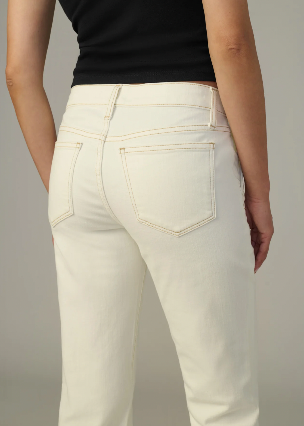 THE PROVOCATEUR MID RISE PETITE BOOTCUT