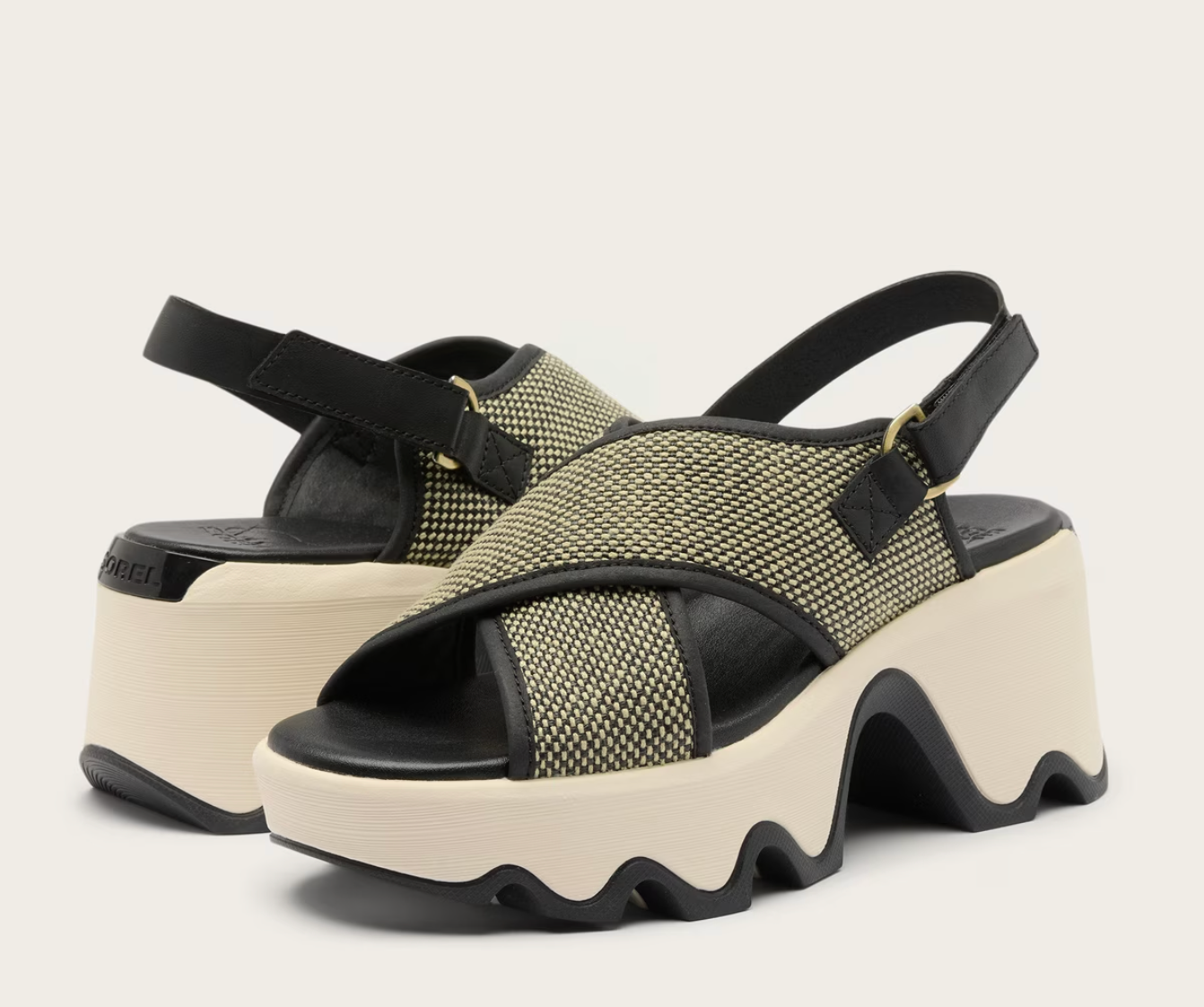KINETIC AURA BLACK