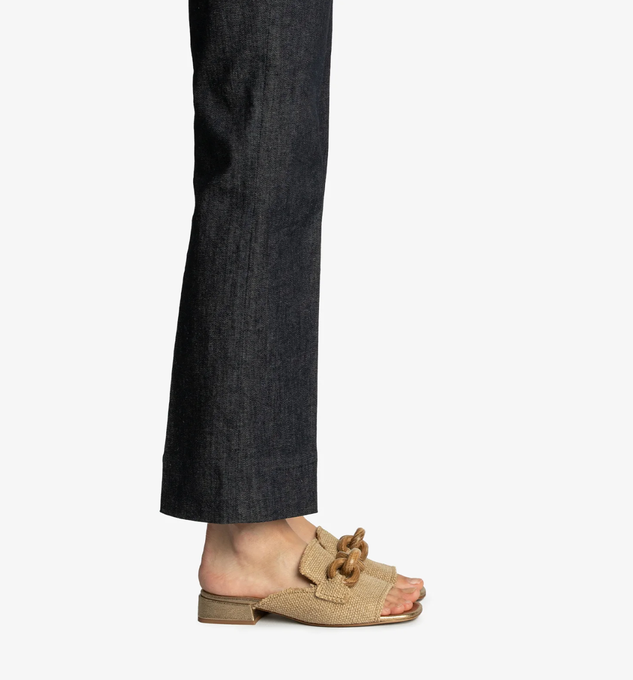 ENNA BURLAP