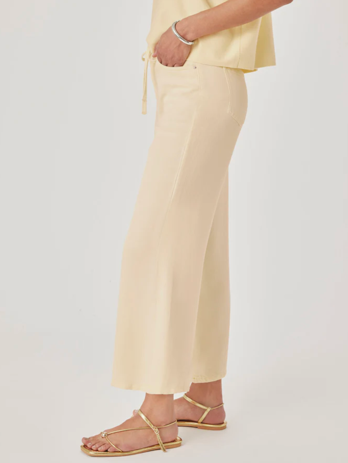 LOUNGE DENIM CROP HONEYSUCKLE