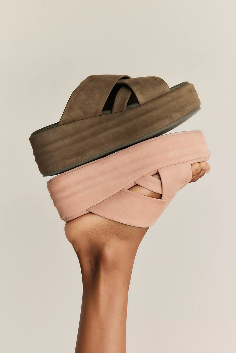 WANDERBAY OLIVE