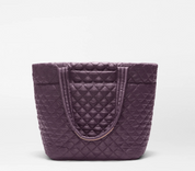MEDIUM METRO TOTE DELUXE RAISIN
