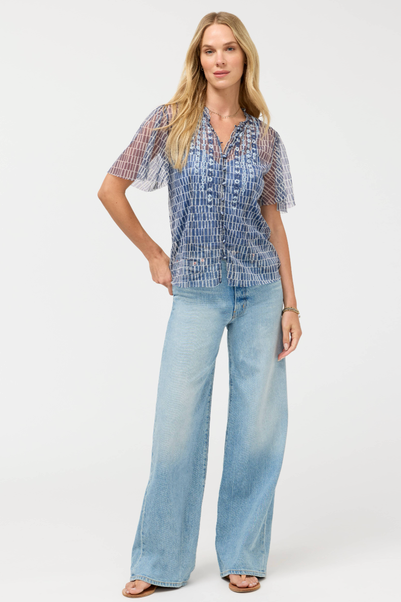 LEANDRA MESH IZUMI