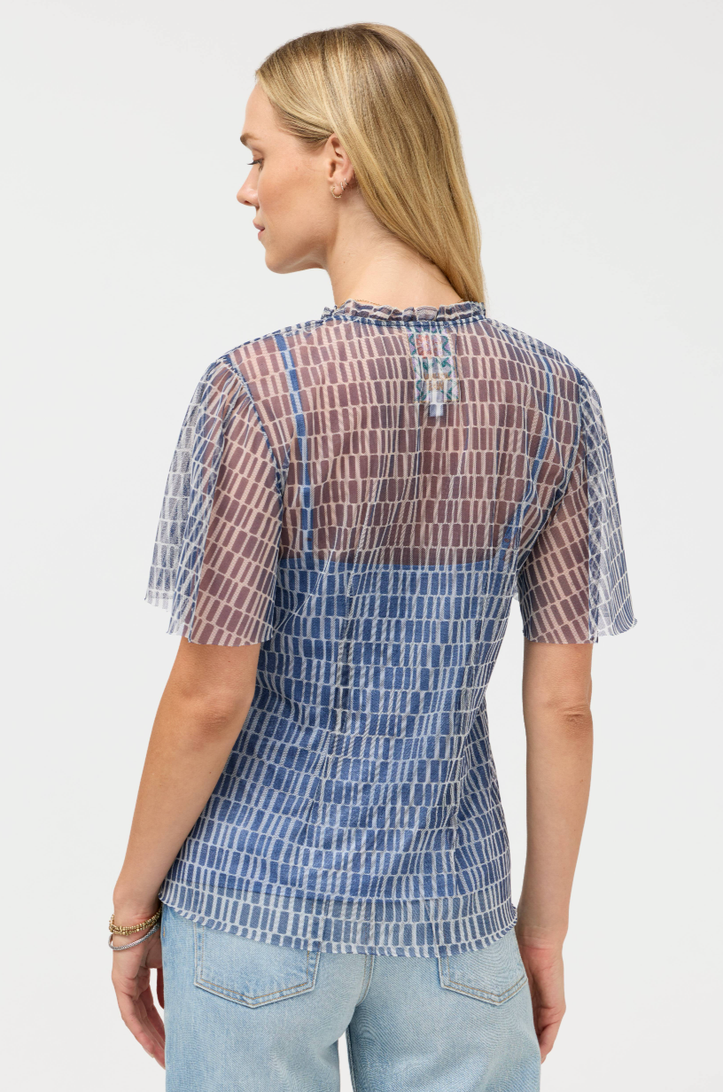 LEANDRA MESH IZUMI