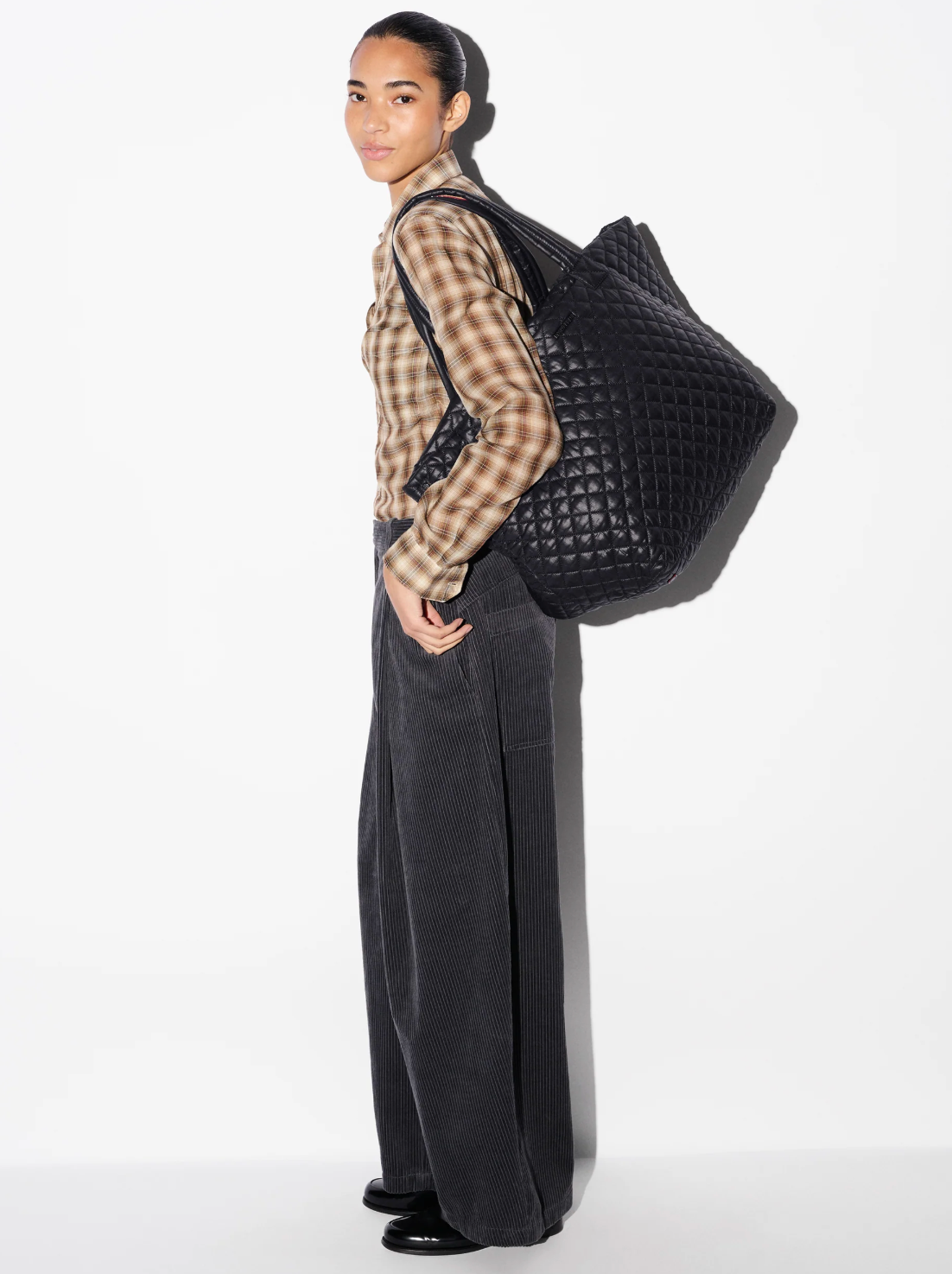 LARGE METRO TOTE DELUXE BLACK