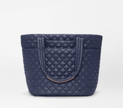 MEDIUM METRO TOTE DELUXE NAVY