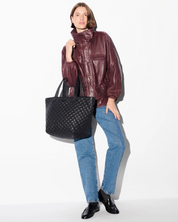 MEDIUM METRO TOTE DELUXE BLACK