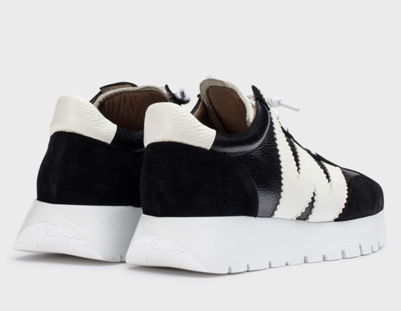 ODISEI 76 BLACK