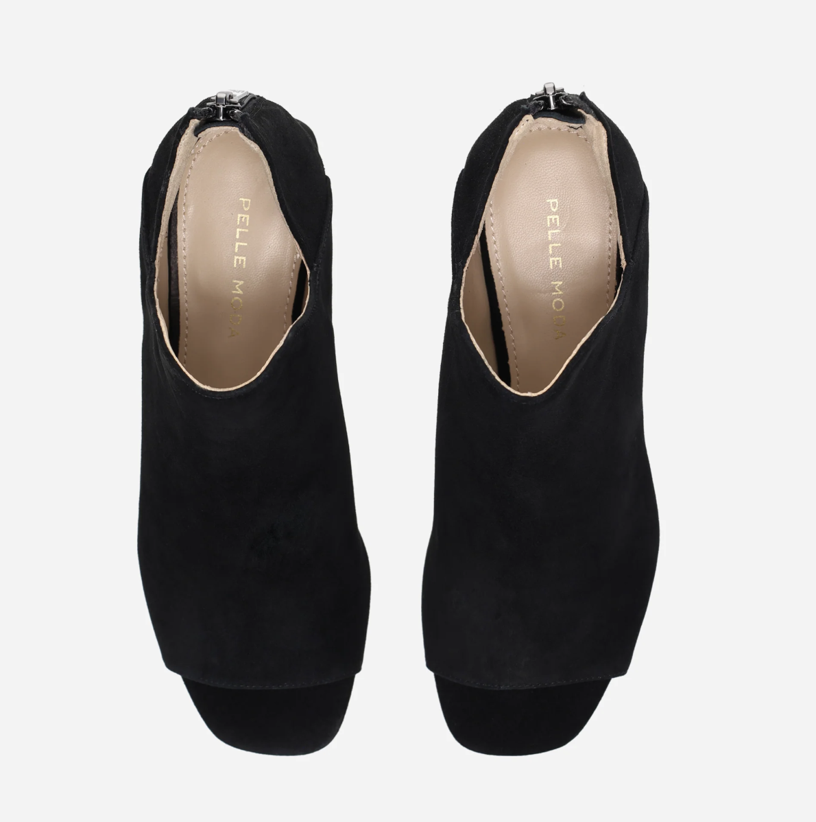 VANEZA BLACK