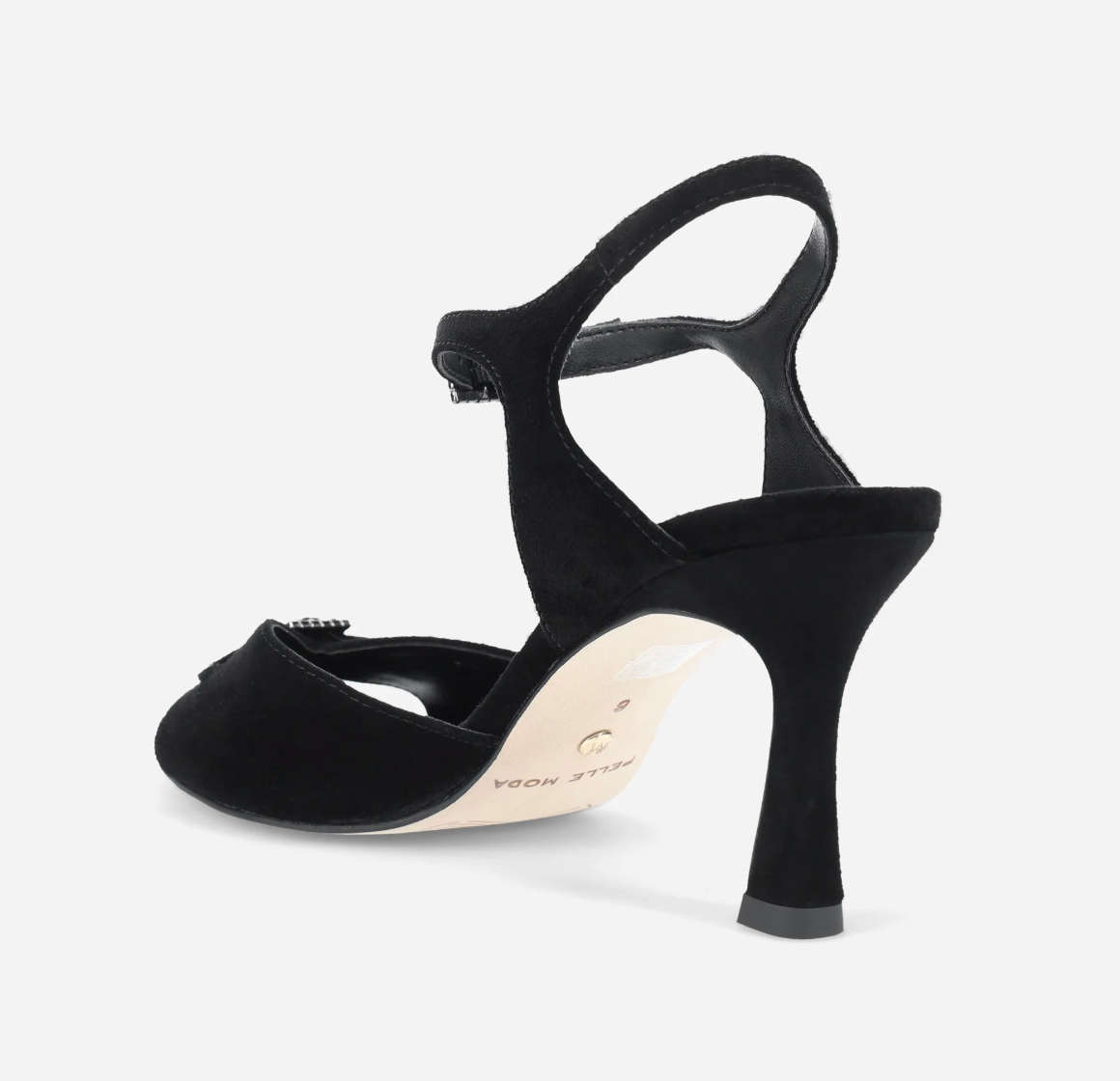 WINNY BLACK