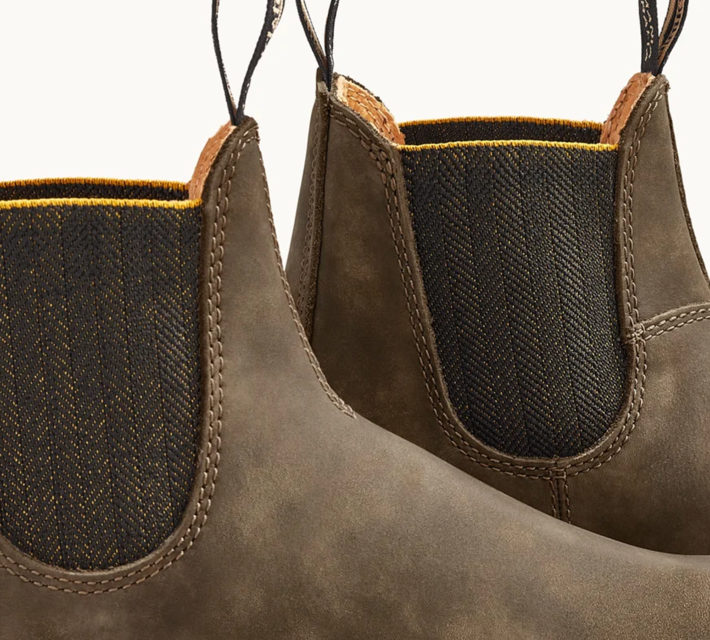 1944 RUSTIC BROWN MUSTARD