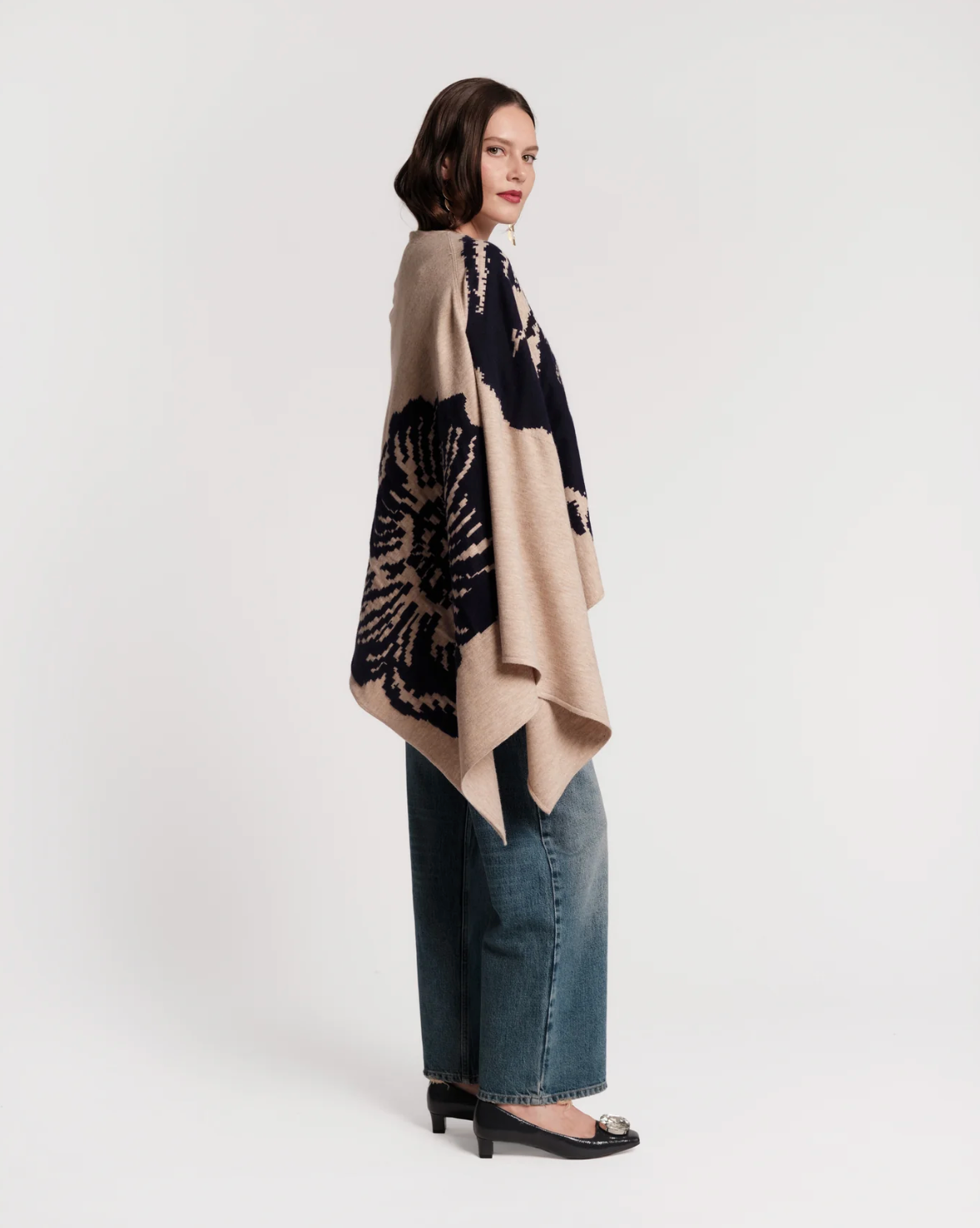 GINNY WRAP CAMEL CHRYSANTHEMUM