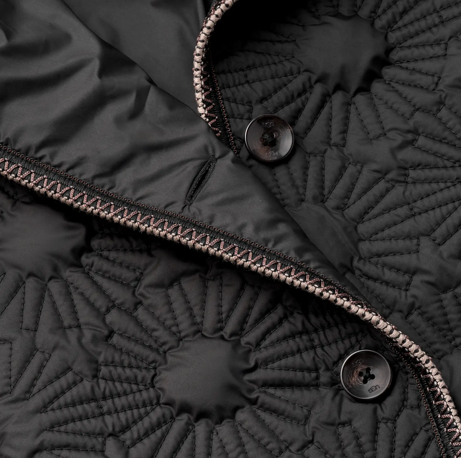 SOLEIN BLACK