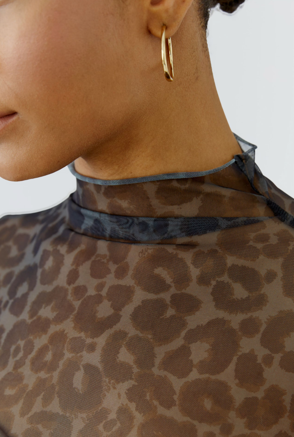SHEER TOP DARKBROWN GREY LEOPARD