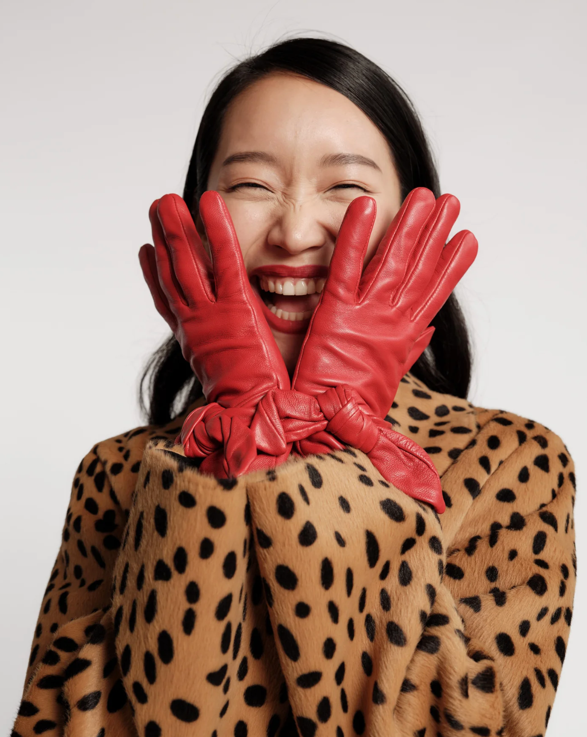 BOW GLOVE RED
