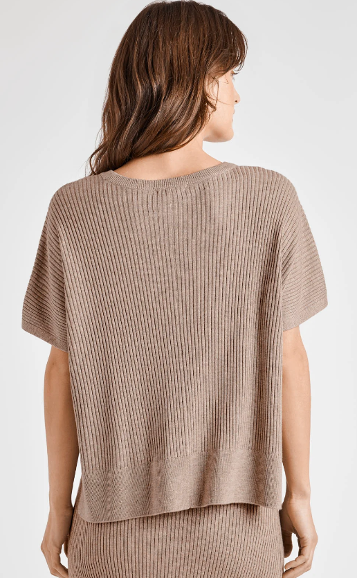 GEORGIE SHORT SLEEVE SWEATER TAUPE