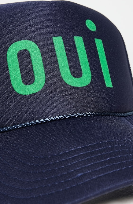 OUI TRUCKER HAT NAVY/GREEN