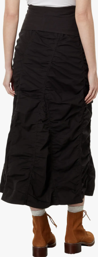 GORED SKIRT BLACK