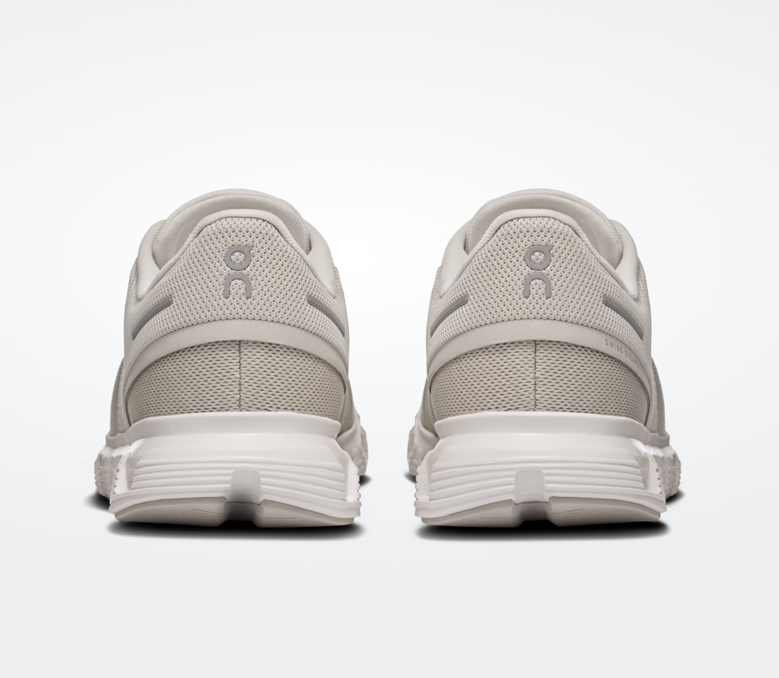 CLOUD 6 PEARL WHITE