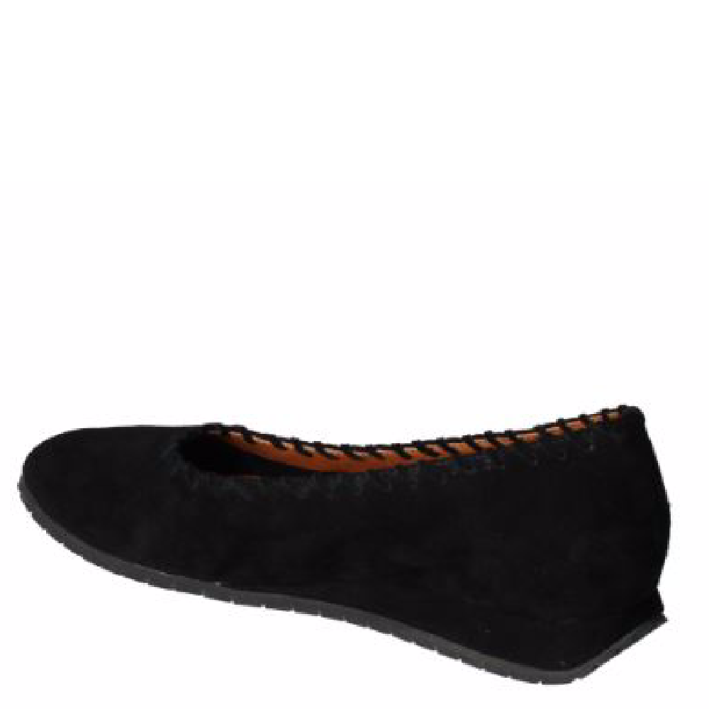 TIFFANIE BLACK SUEDE