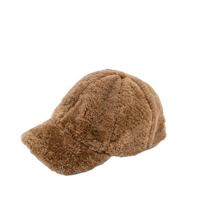 CURLY LAMB BALL CAP